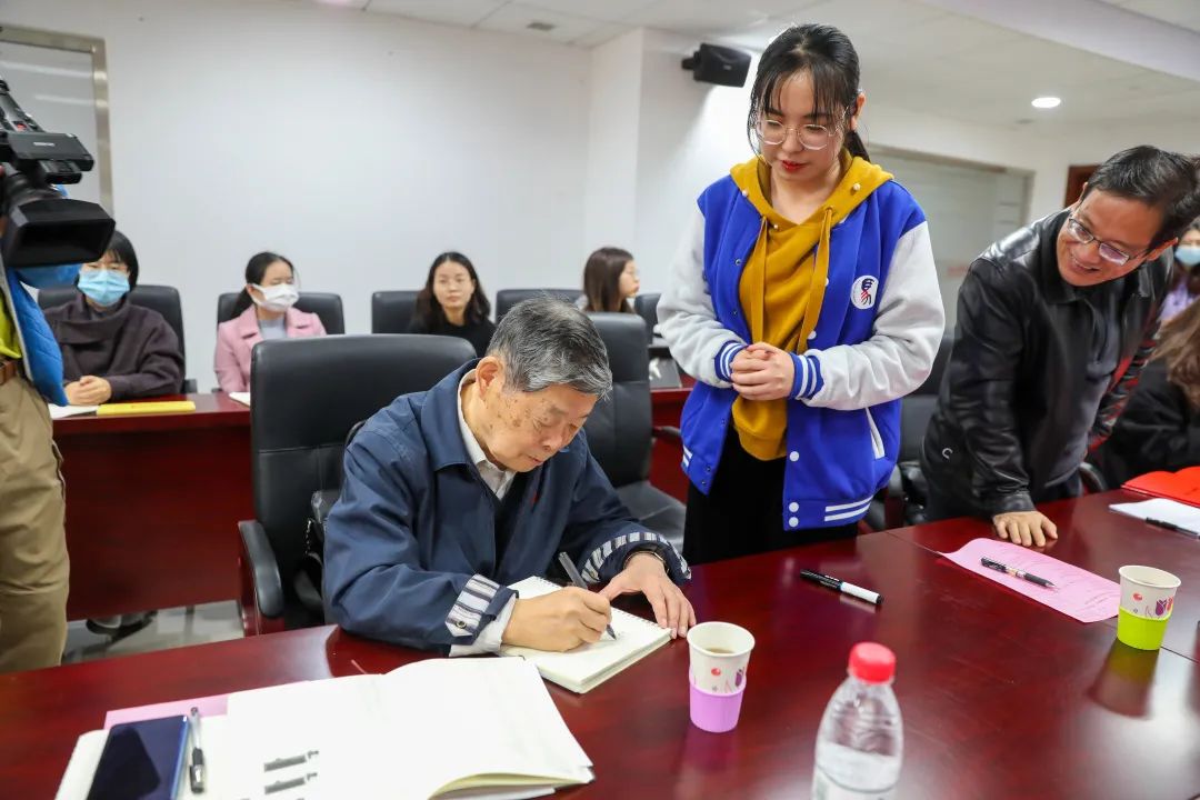 10a0caabbd8b43b68010421b8012e9df.jpg 10a0caabbd8b43b68010421b8012e9df.jpg