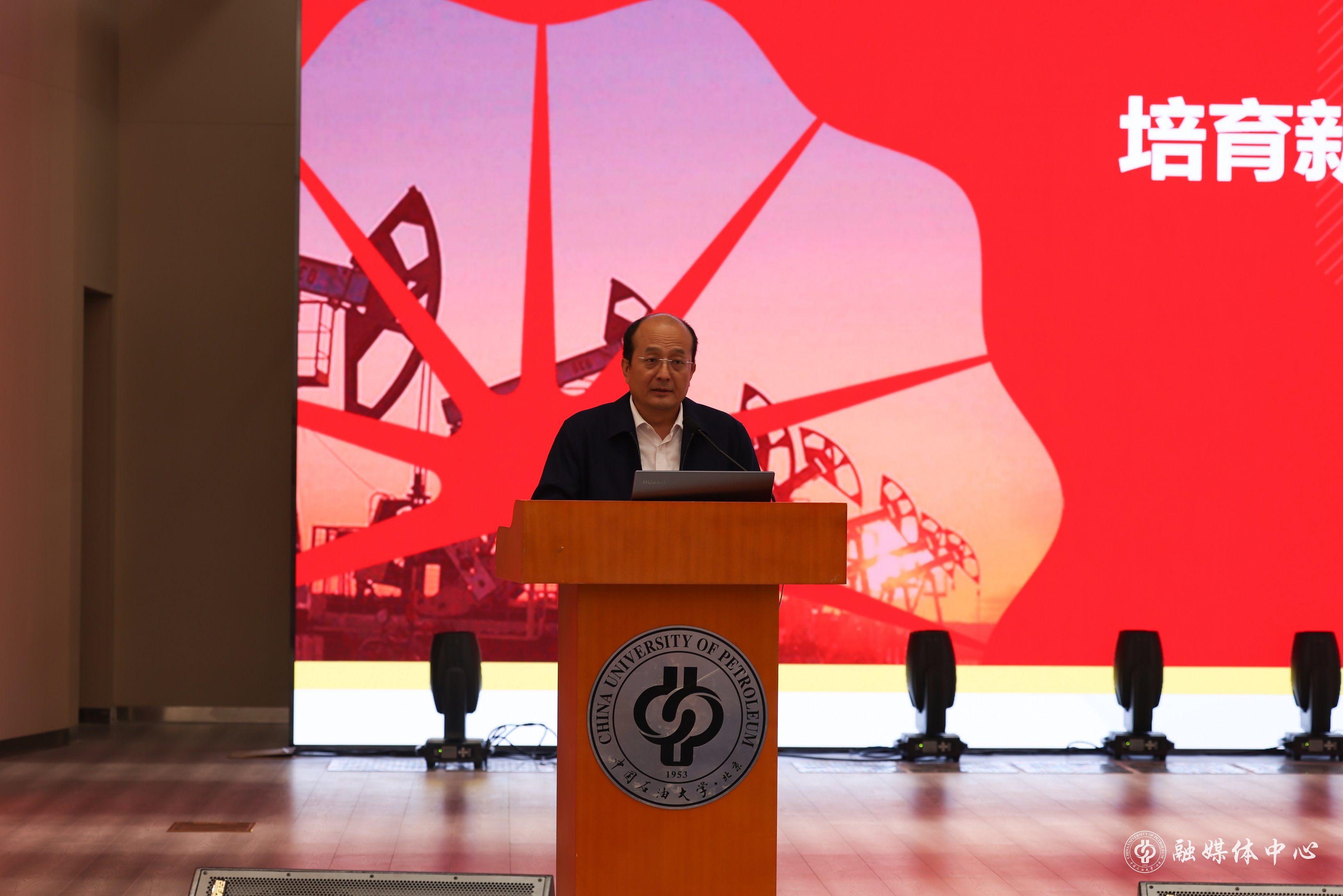 KY开元集团官网入口( 北京 ) 思想政治工作会议暨“时代新人铸魂工程”专题推进会_胡桂宇摄 (18).jpg